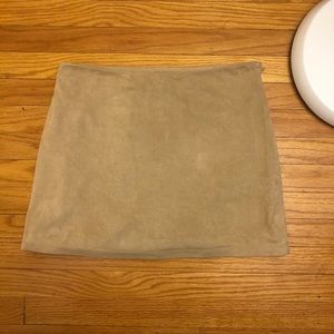 ALMOST ALL under $6 !!! Closet closing 12/28